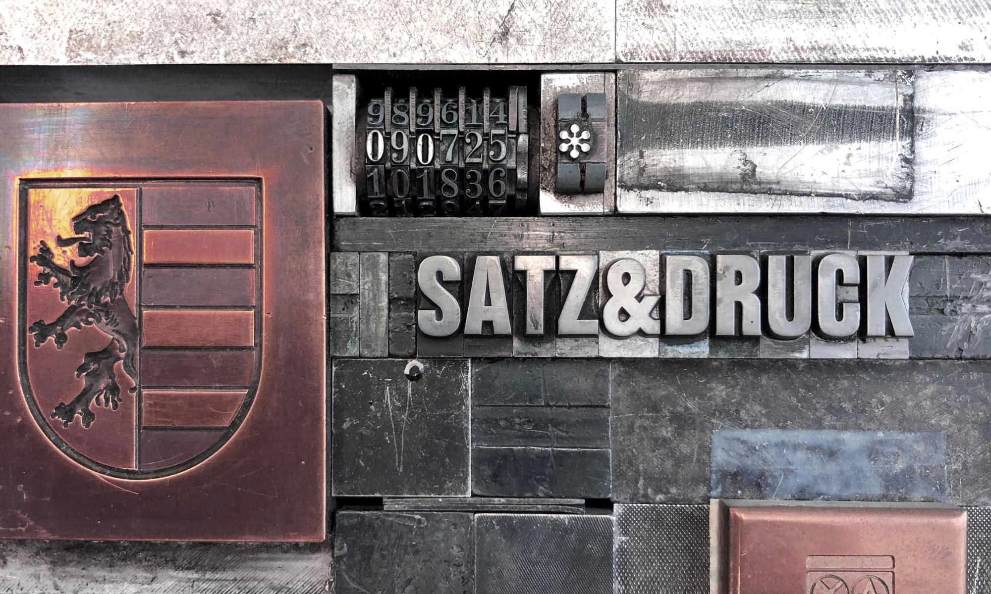 Satz und Druck Service GmbH www.satz-und-druck.com Jüttner Garbsen Hannover Werbeagentur Druckerei Grafikdesign Team Visitenkarten Flyer Broschüren Plakate Poster Hochzeitspapeterie Trauerkarten Region Hannover Werbemittel